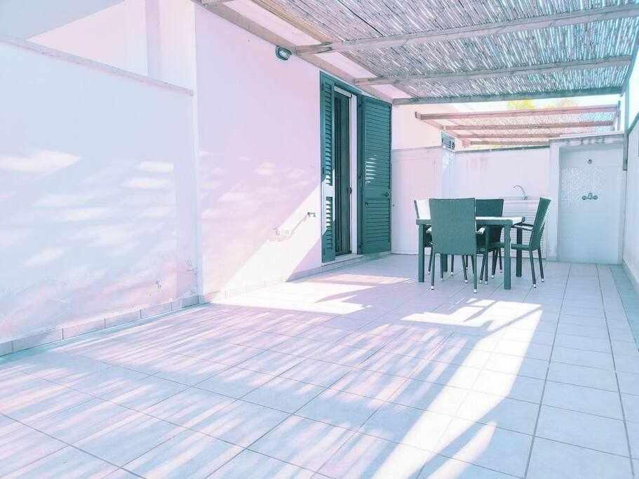 Ferienwohnung App Girasole 1A 300 Metri Dal Mare In Salento Torre San Giovanni Exterior foto